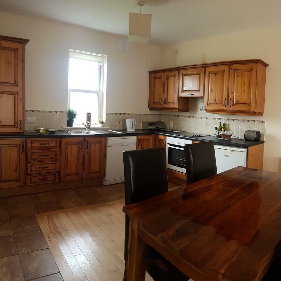 7 Doolin Court Villa Exterior photo
