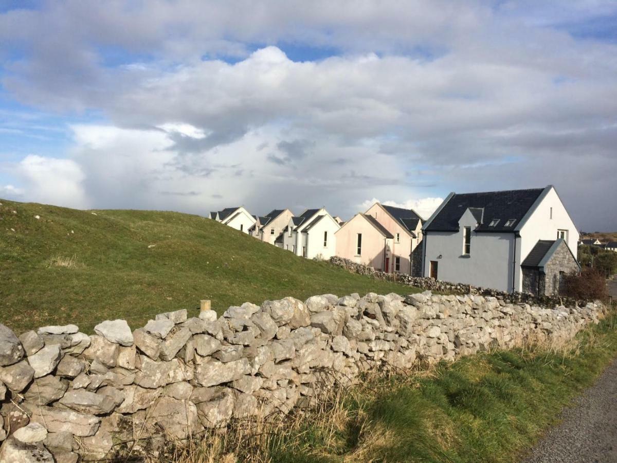 7 Doolin Court Villa Exterior photo